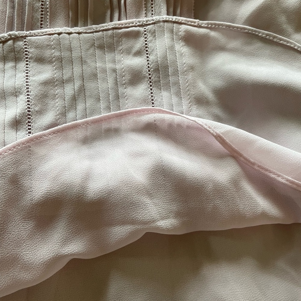 New - Whbm pintucked blouse - Picture 6 of 6